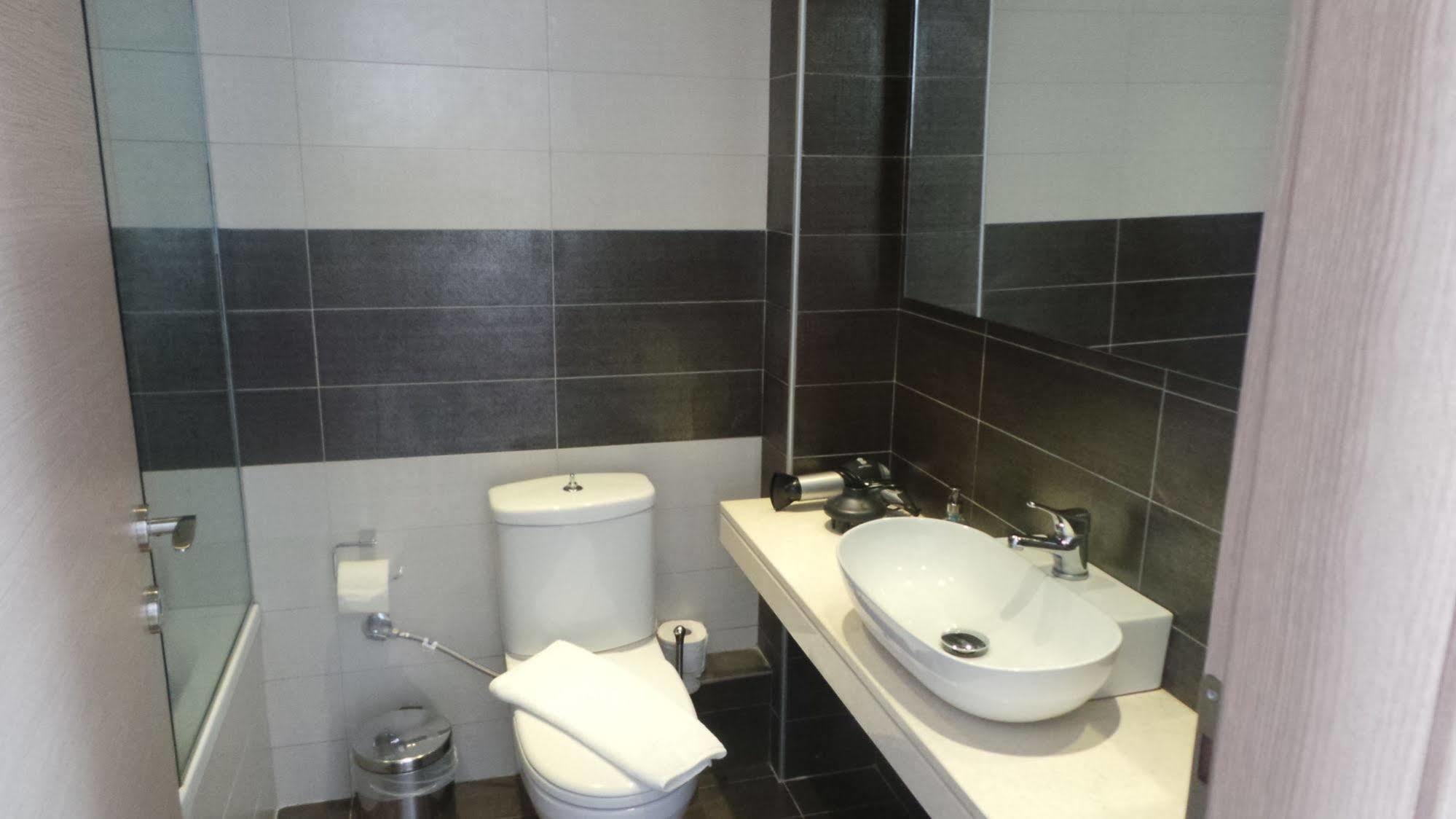 Niovi Boutique Apartments Афитос Екстериор снимка