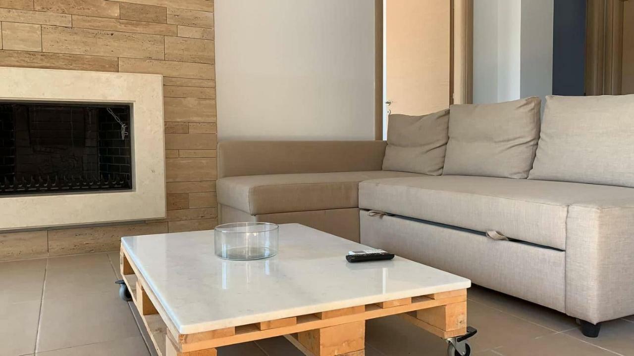 Niovi Boutique Apartments Афитос Екстериор снимка